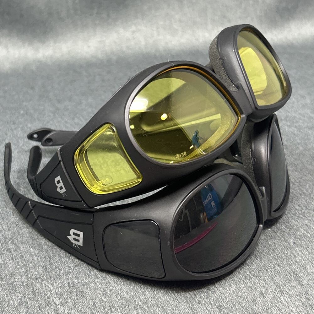 Two Birdz Swallow Padded Motorcycle Riding Goggles Black Frame Yellow Lens READ